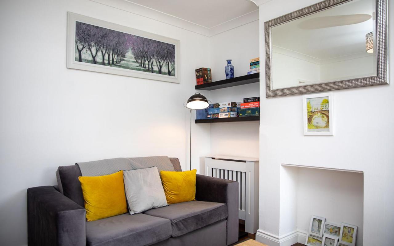 Bright 3 Bedroom Townhouse Near City Centre NWI Eksteriør billede
